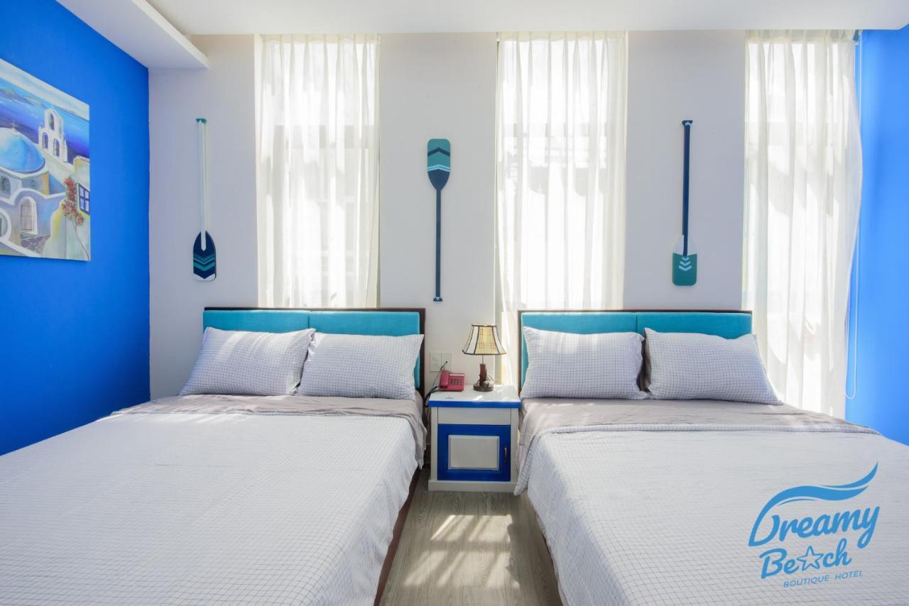 Azure Hotel Da Nang - Beach Eksteriør billede